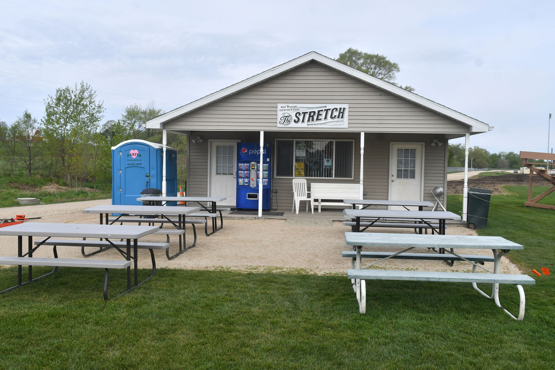051021-qc-nws-fieldofdreams-268